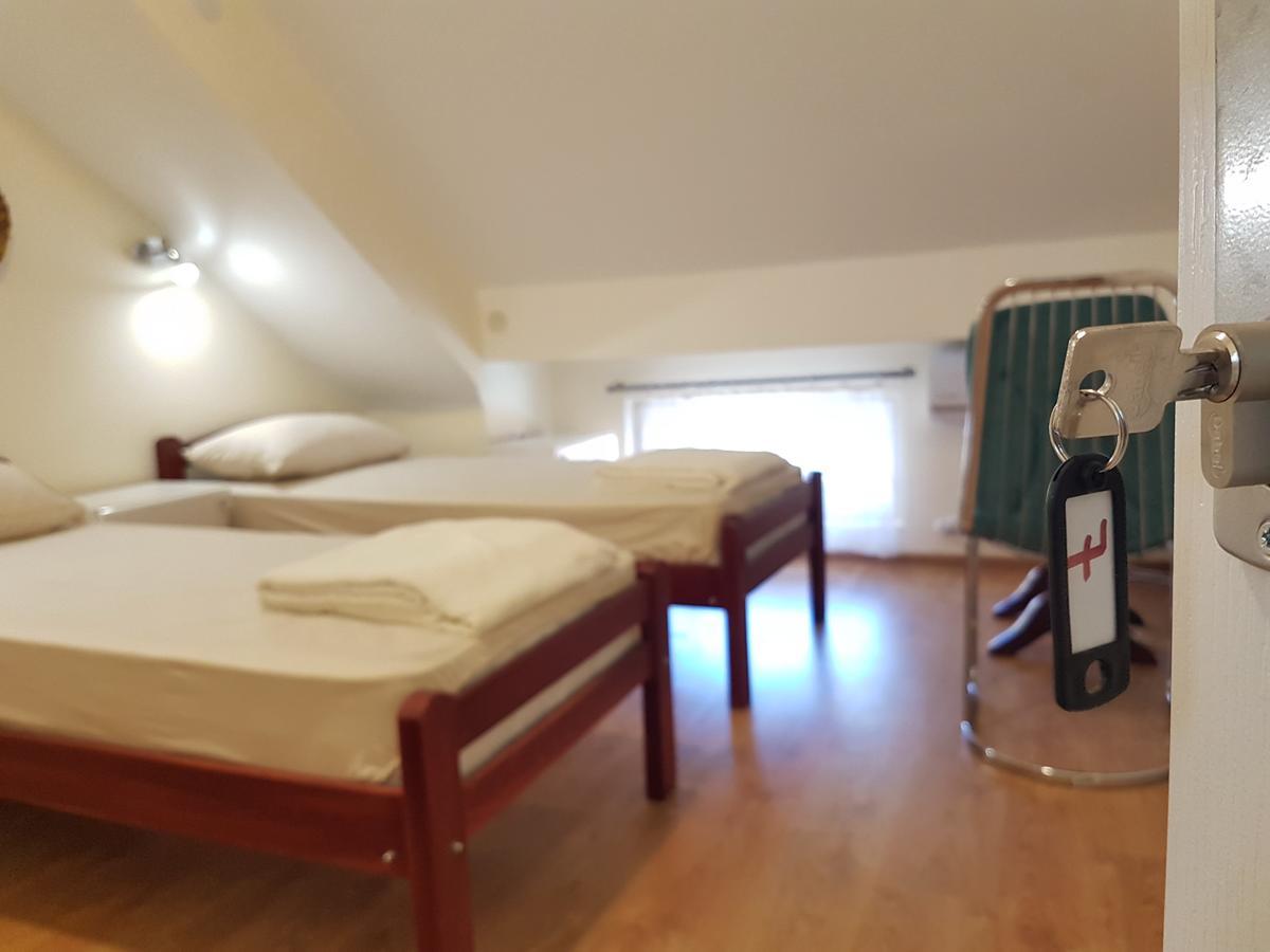 Hostel Beko فاليفو الغرفة الصورة