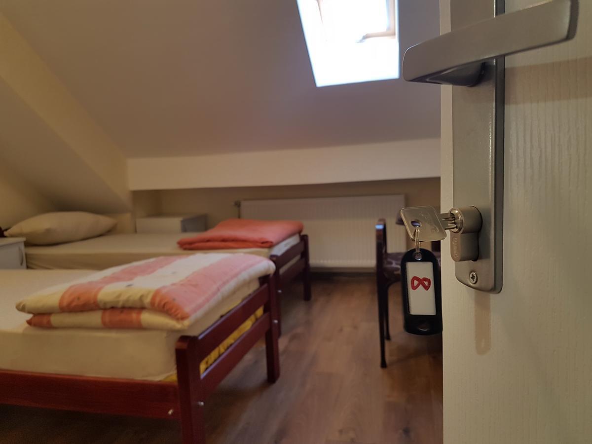 Hostel Beko فاليفو الغرفة الصورة